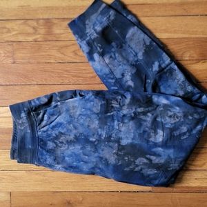 Lululemon LA high-rise joggers